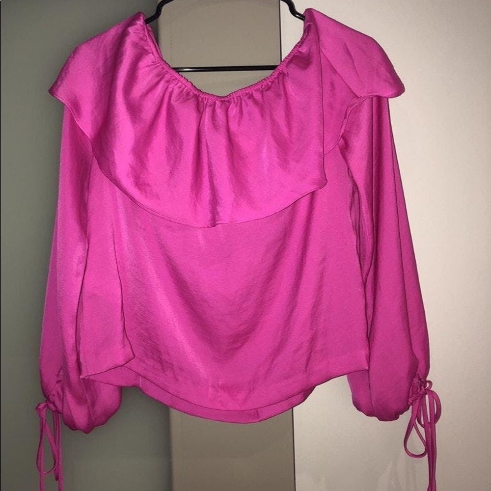 Forever 21 Fuchsia Off The Shoulder Top - Picture 2 of 2